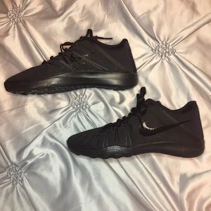 Nike Shoes - Nike Free TR all black 7.5 Nike Shoes - Nike Free TR all black 7.5